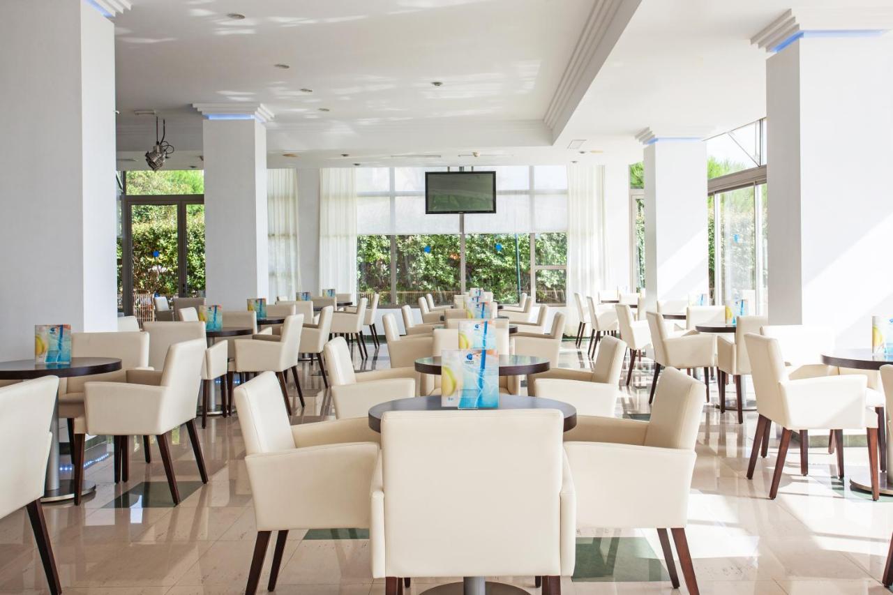 Grupotel Natura Playa Apart-hotel 4*